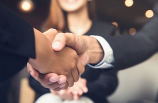 海投全球戰(zhàn)略入股印尼上市券商，加速東南亞市場布局