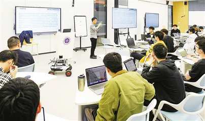 明月湖實踐 以企業項目孵化為引擎，探索重慶“四鏈融合”新路徑